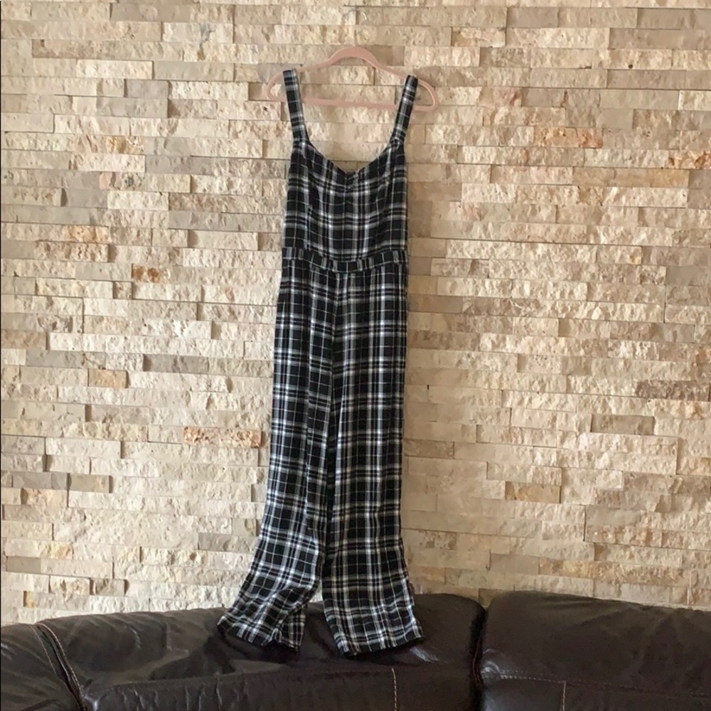 Hollister Plaid cropped jumpsuit